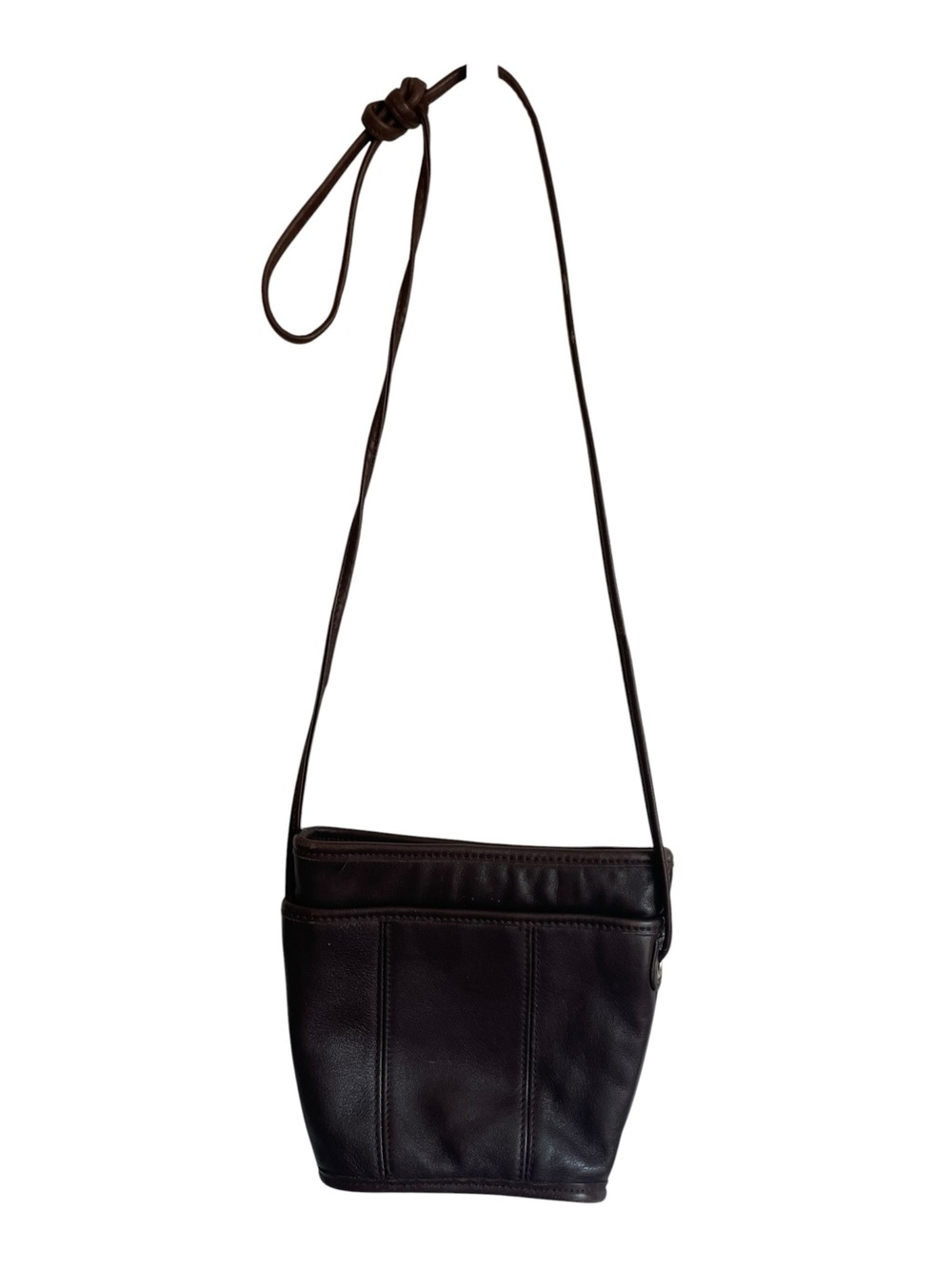 Vintage Liz Claiborne x Leather Company Leather Crossbody Bucket Bag